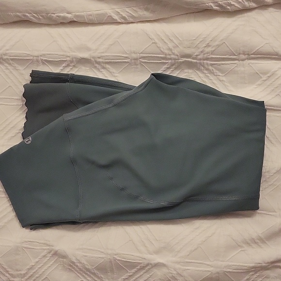 lululemon athletica Pants - Lululemon 7/8 leggings 😍